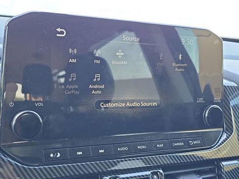 Certified 2022 Nissan Pathfinder SL w/ Lighting Package (N92) image 15