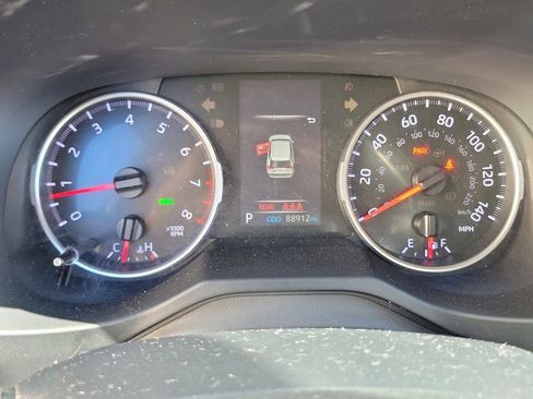 Used 2020 Toyota RAV4 LE image 24