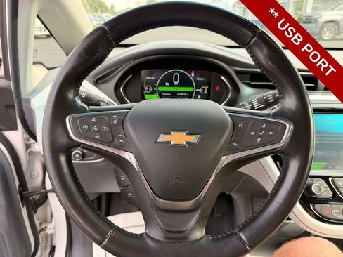 Used 2020 Chevrolet Bolt LT FWD image 17