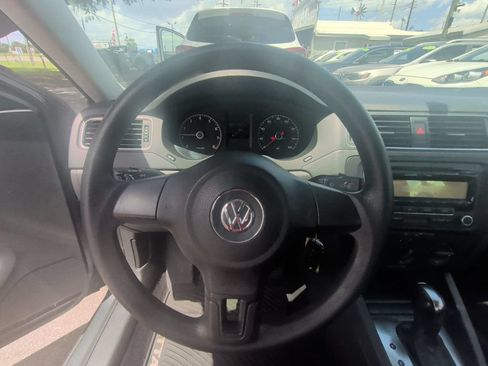 Used 2012 Volkswagen Jetta Sedan FWD image 15