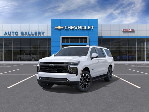 New 2026 Chevrolet Suburban RST RWD image 9