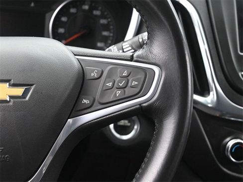 Used 2022 Chevrolet Equinox LT image 29