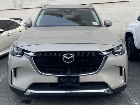 Used 2024 MAZDA CX-90 3.3 Turbo w/ Premium Package image 2