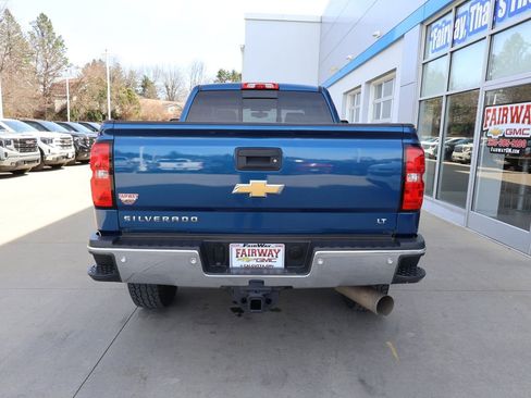 Used 2018 Chevrolet Silverado 2500 LT w/ LT Convenience Package image 9