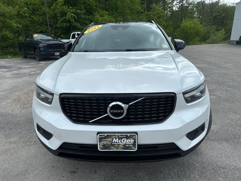 Used 2021 Volvo XC40 T5 R-Design w/ Climate Package AWD/4WD image 8