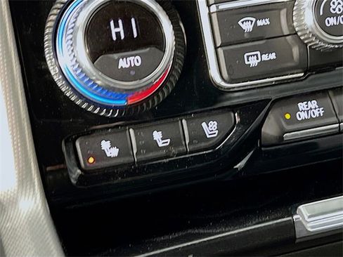 Used 2022 GMC Yukon Denali w/ Max Trailering Package image 21