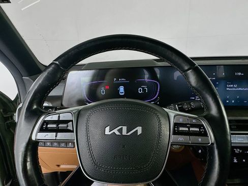 Used 2024 Kia Telluride EX X-Line AWD/4WD image 11