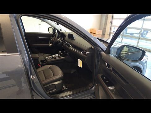 New 2025 MAZDA CX-5 Carbon Edition image 48