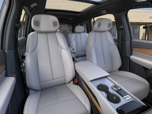 New 2026 Cadillac Vistiq Sport AWD/4WD image 16
