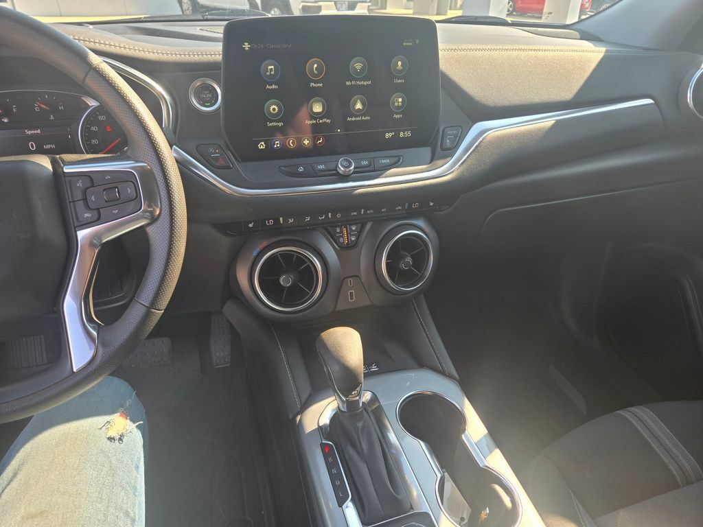 Used 2024 Chevrolet Blazer LT w/ Convenience Package FWD image 9