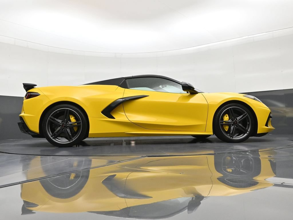 Used 2026 Chevrolet Corvette Stingray Preferred Conv w/ Stealth Interior Trim Package RWD image 25