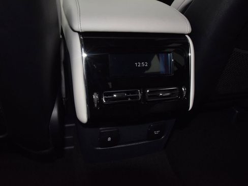 New 2026 Lincoln Aviator AWD image 19