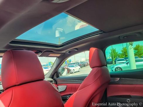 New 2025 Maserati Grecale Modena image 12