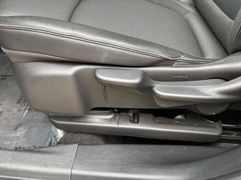 Used 2025 Buick Encore GX Preferred image 24