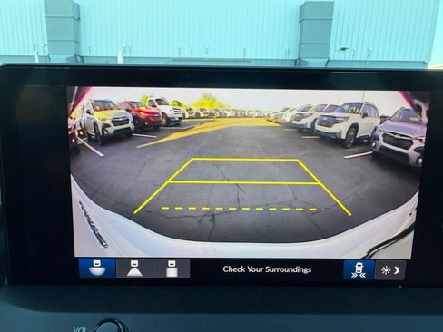 Used 2023 Honda Accord Touring image 12