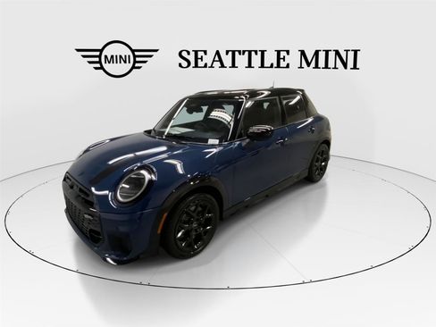 New 2026 MINI Cooper S image 5