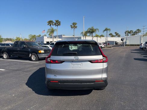 Used 2024 Honda CR-V LX image 6