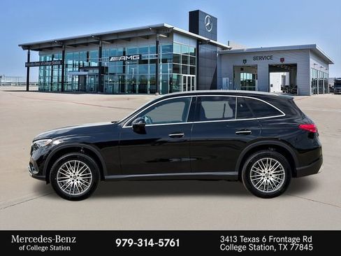 Certified 2025 Mercedes-Benz GLC 300 image 6