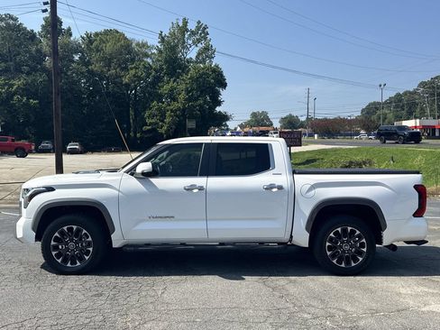 Used 2024 Toyota Tundra Limited w/ Power Package AWD/4WD image 4