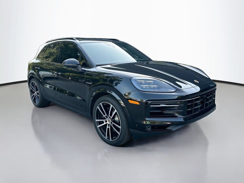 Certified 2026 Porsche Cayenne E-Hybrid AWD/4WD image 6