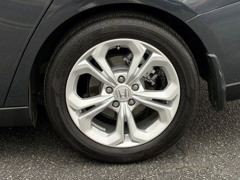 Used 2024 Honda Accord LX image 11