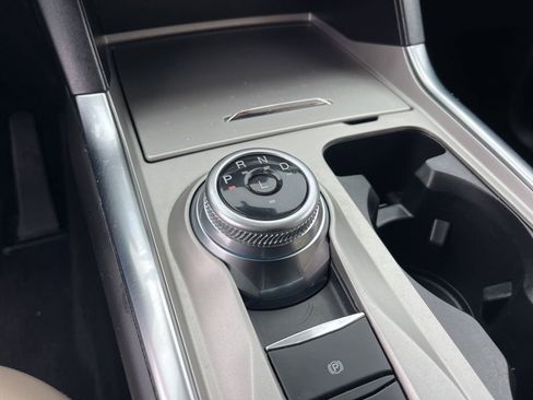 Certified 2024 Ford Explorer XLT w/ Equipment Group 202A image 15