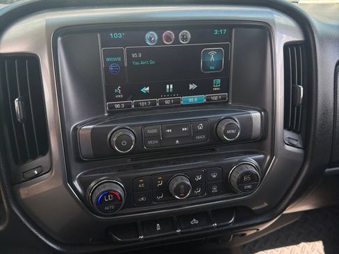 Used 2015 Chevrolet Silverado 1500 LT w/ Texas Edition, 1LT Trim AWD/4WD image 17