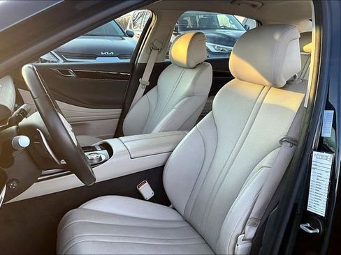 Used 2023 Genesis G80 2.5T image 10