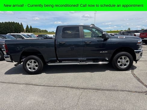 Used 2026 RAM 2500 Big Horn AWD/4WD image 2