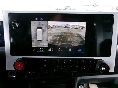 New 2025 Chevrolet Brightdrop 400 image 5