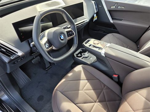 New 2026 BMW iX xDrive45 w/ Executive Package image 8