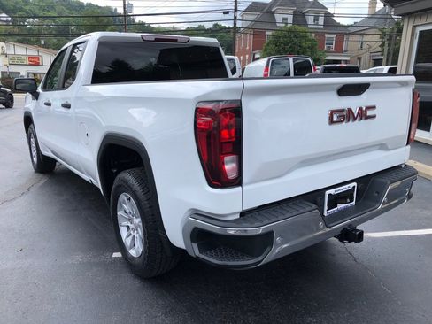 Used 2021 GMC Sierra 1500 4x4 Double Cab w/ Sierra Value Package image 4