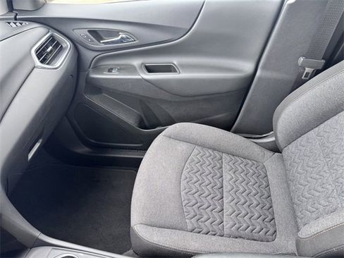 Used 2024 Chevrolet Equinox LT image 21
