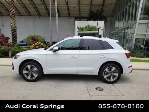Used 2023 Audi Q5 2.0T Premium w/ Convenience Package AWD/4WD image 5