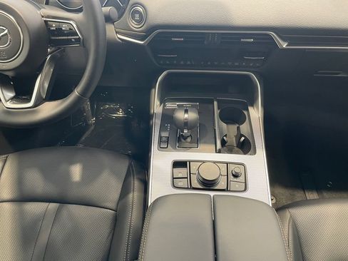 New 2026 MAZDA CX-90 3.3 Turbo w/ Preferred Package AWD/4WD image 10