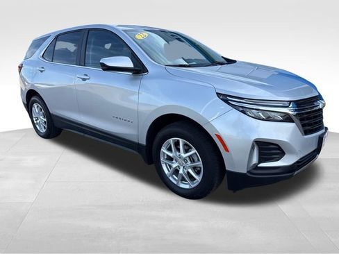 Used 2022 Chevrolet Equinox LT AWD/4WD image 9