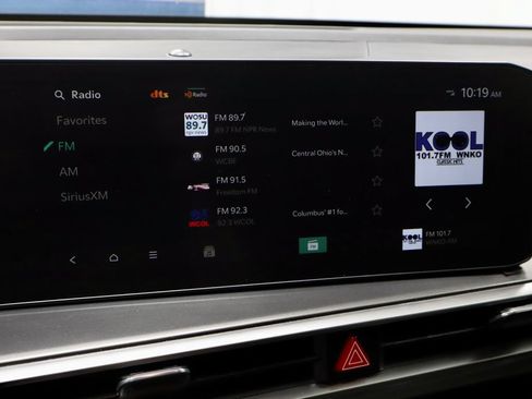 Used 2025 Kia Sorento LX FWD image 3