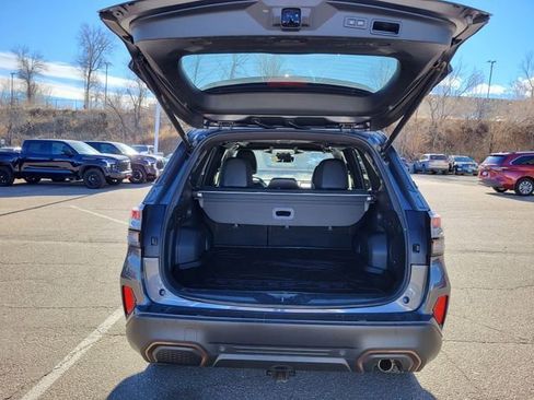 Used 2025 Subaru Forester Sport image 11