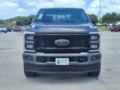 New 2026 Ford F350 Lariat w/ Black Appearance Package AWD/4WD image 2
