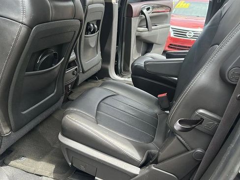 Used 2015 Buick Enclave Premium FWD image 24