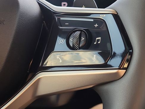 Used 2025 BMW X3 xDrive30i w/ Convenience Package image 30