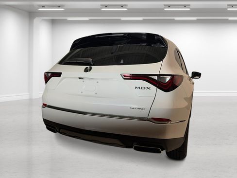 Used 2026 Acura MDX SH-AWD image 4