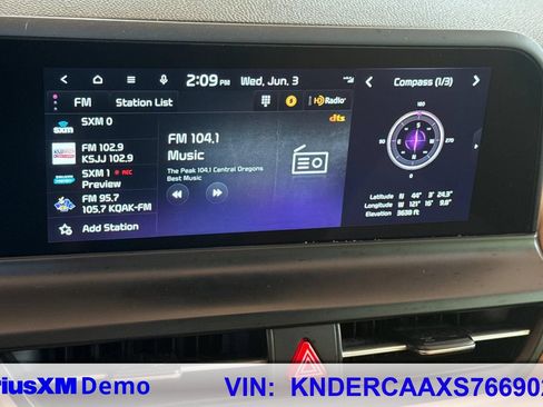 Used 2025 Kia Seltos EX w/ EX Sunroof Package AWD/4WD image 29