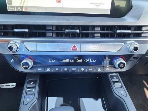 Certified 2025 Kia Telluride SX X-Line image 23