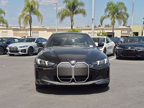 New 2026 BMW i4 eDrive40 w/ Premium Package RWD image 3