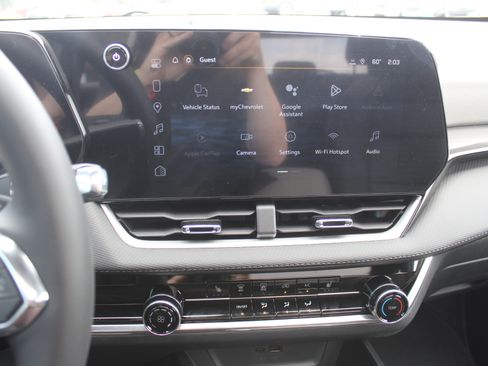New 2026 Chevrolet Equinox LT w/ Midnight Edition FWD image 13