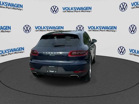 Used 2018 Porsche Macan AWD/4WD image 7