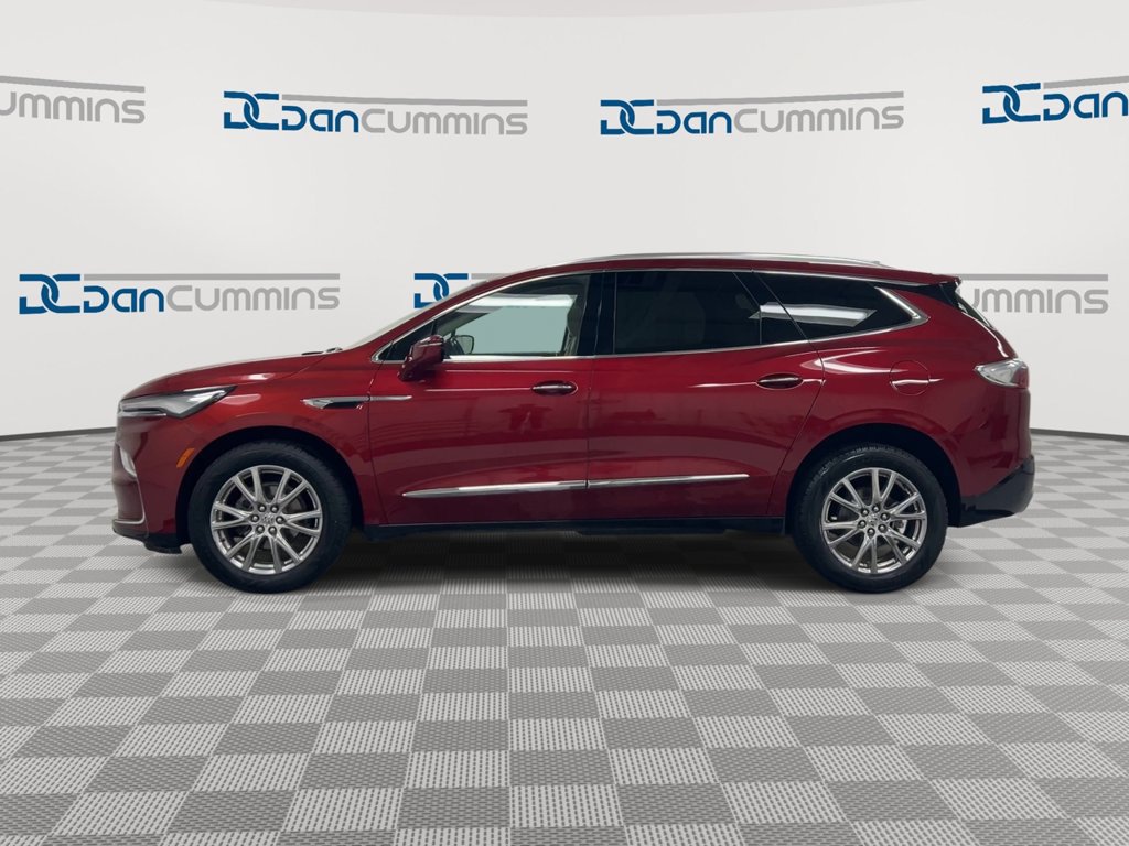 Used 2023 Buick Enclave Essence w/ Experience Buick Package AWD/4WD image 5