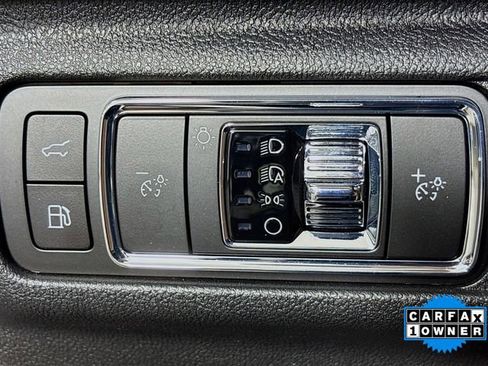 Used 2024 Lincoln Corsair Grand Touring w/ Equipment Group 301A AWD/4WD image 10