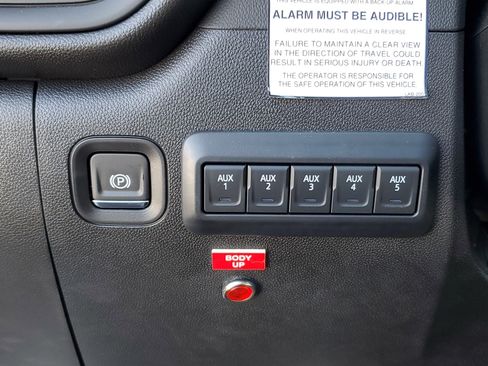 New 2025 GMC Sierra 3500 Pro w/ Convenience Package image 24